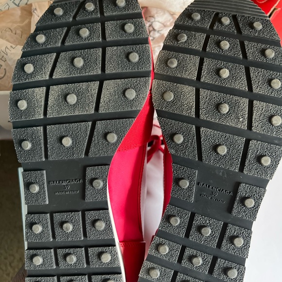 No box or bag. Given to me by a celebrity family member! AUTHENTIC for SURE! - Picture 5 of 9